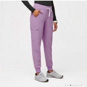 Zamora joggers (M) in lavender dew